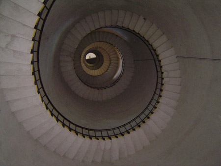Vértigo en espiral <br>autor:@autor